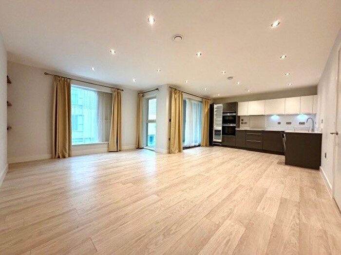 Studio To Rent In Great Northern Road, Cambridge, CB1