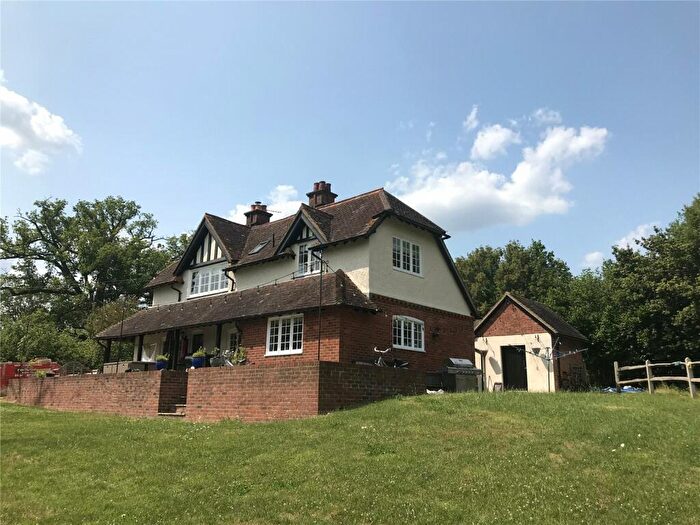 4 Bedroom Detached House To Rent In Cocking Causeway, Midhurst, West Sussex, GU29