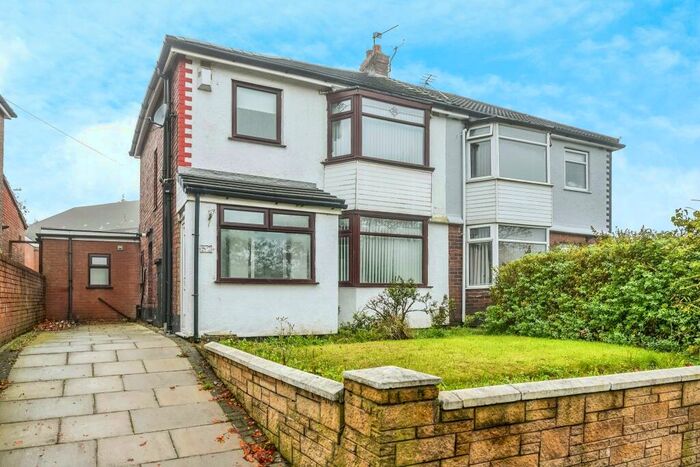 4 Bedroom Semi-Detached House To Rent In Cumber Lane, Whiston, Prescot, Merseyside, L35