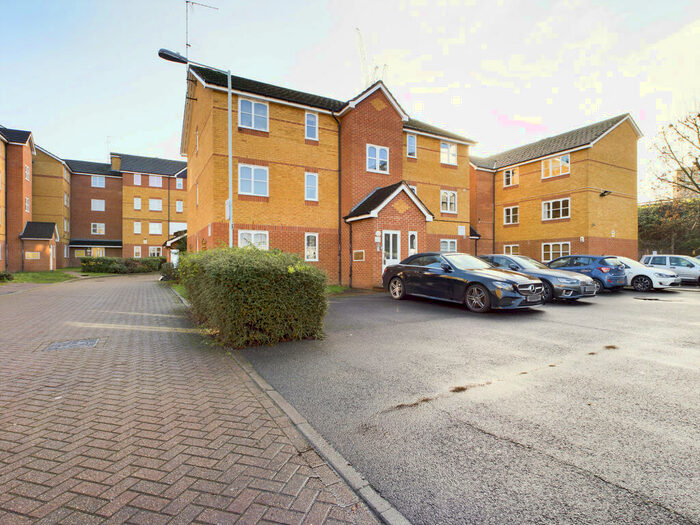 2 Bedroom Flat To Rent In Century House, Armoury Road, London, SE8