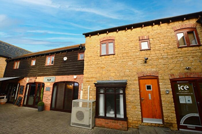 1 Bedroom Flat To Rent In Fountain Court, Olney, MK46