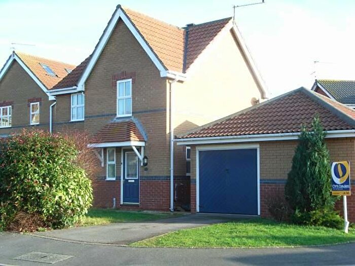 3 Bedroom Detached House To Rent In Llanmead Gardens, Rhoose, Vale Of Glamorgan, CF62