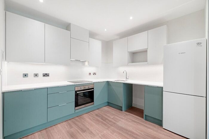 2 Bedroom Apartment To Rent In The Oakgate (Affordable Market Rent), KT22