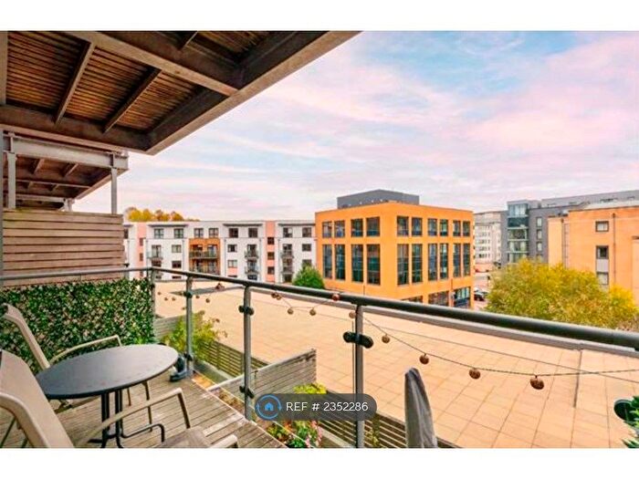 1 Bedroom Flat To Rent In Deanery Road, Bristol, BS1