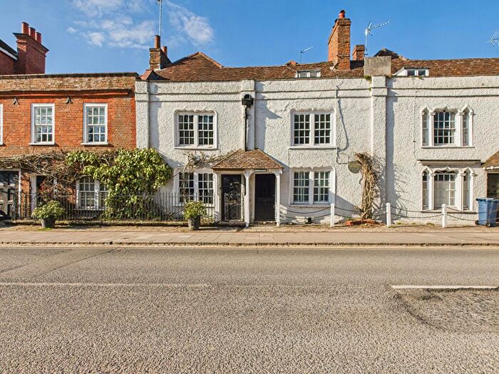 3 Bedroom Terraced House To Rent In West Street, Marlow, Buckinghamshire, SL7