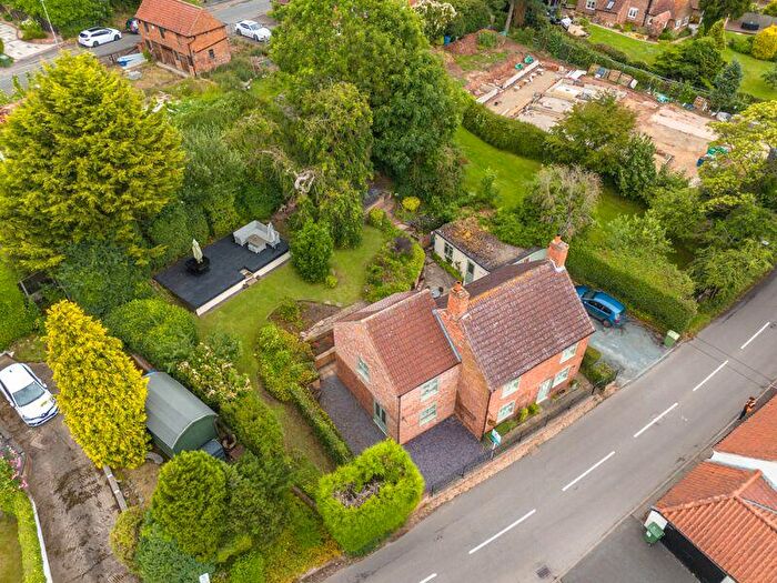 4 Bedroom Detached House For Sale In Low Street, North Wheatley, DN22