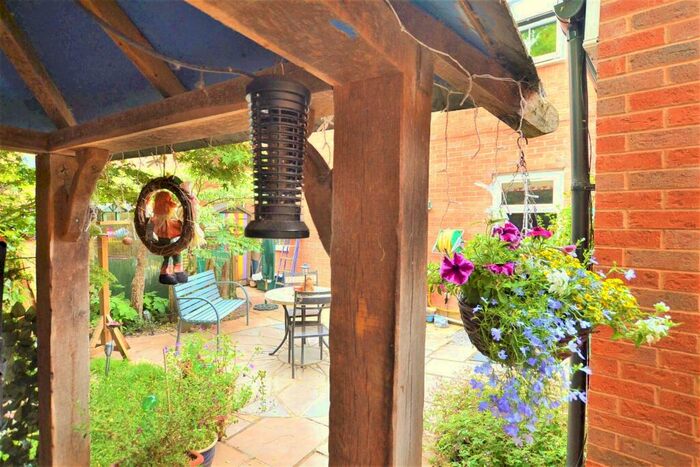 3 Bedroom End Of Terrace House For Sale In Crock Mead, Abbeymead, GL4