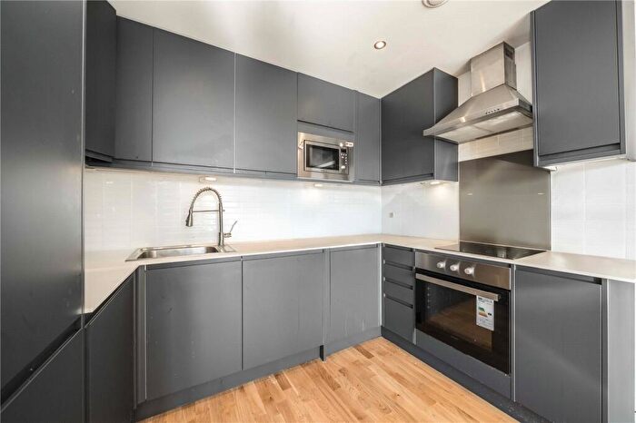 3 Bedroom Apartment To Rent In The Crescent, Seager Place, London, SE8