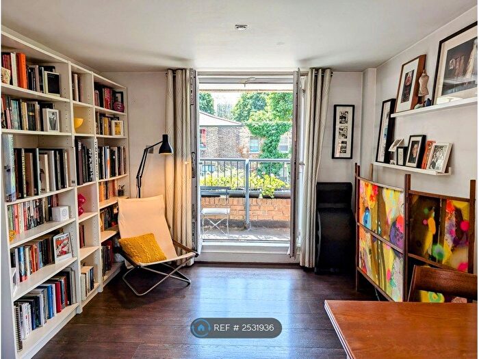 2 Bedroom Flat To Rent In Garner Street, London, E2