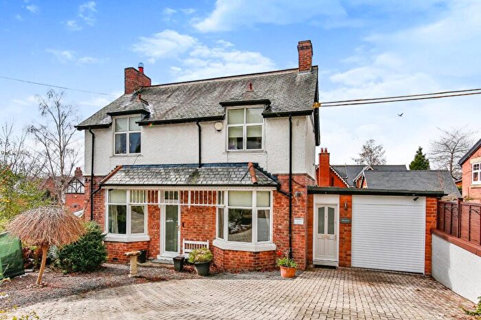 4 Bedroom Detached House For Sale In Strathmore Road, Rowlands Gill, Tyne And Wear, NE39