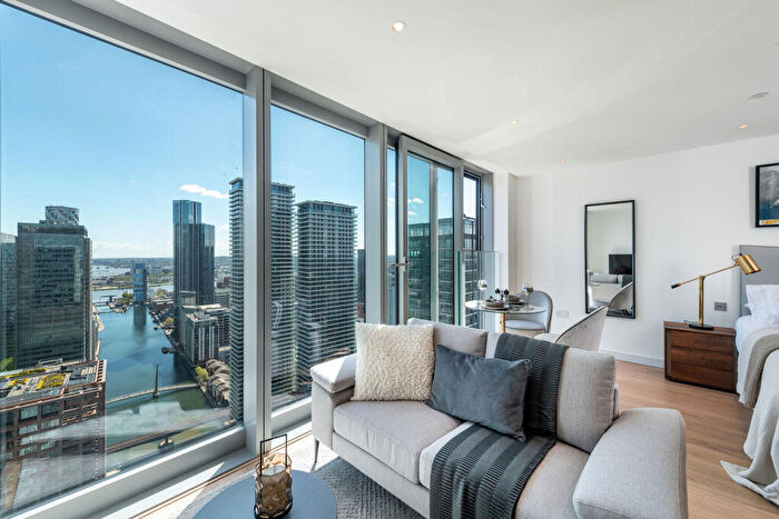 Studio For Sale In Landmark Pinnacle, Canary Wharf, E14