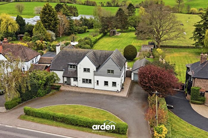 4 Bedroom Detached House For Sale In Birmingham Road, Redditch, B97