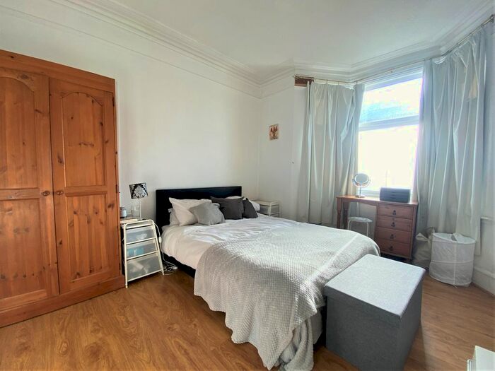 1 Bedroom Maisonette To Rent In Selkirk Road, London, SW17