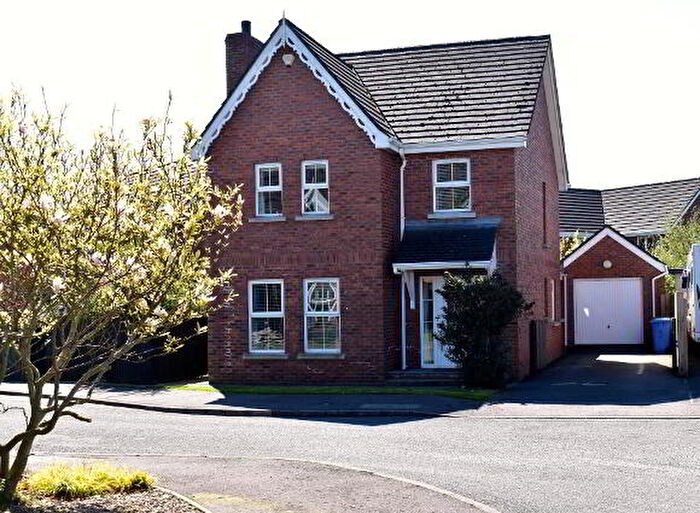 3 Bedroom Detached House For Sale In Wellington Park Avenue, Maghaberry, BT67