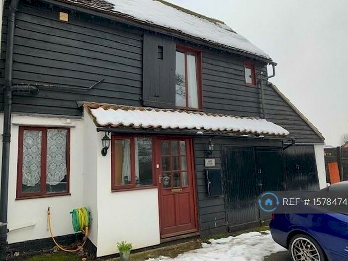 2 Bedroom Semi-Detached House To Rent In Hoppit Mead, Braintree, CM7