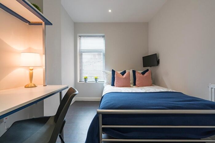 5 Bedroom Terraced House To Rent In Ashford Street, Stoke, ST4