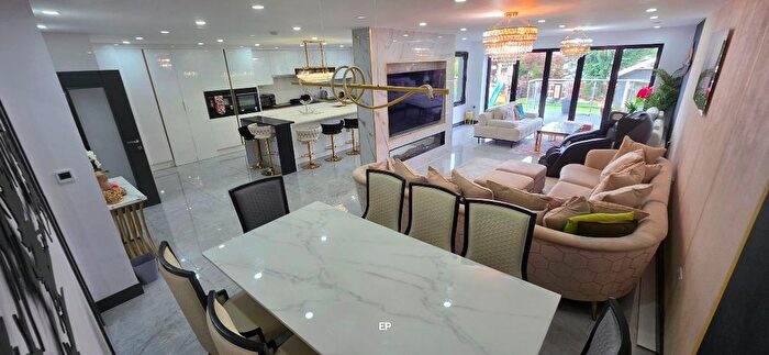 4 Bedroom Detached House To Rent In Eden Road, Oadby, Leicester, LE2