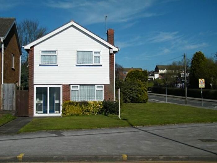3 Bedroom Property To Rent In Streetly, Sutton Coldfield, B74