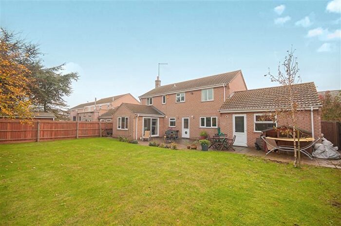 5 Bedroom Detached House To Rent In Kings Close, Coates, Peterborough, PE7