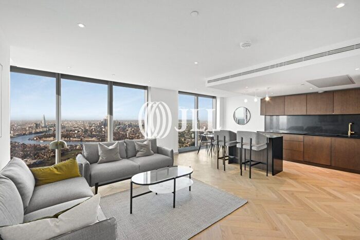 3 Bedroom Flat To Rent In Marsh Wall, London, E14