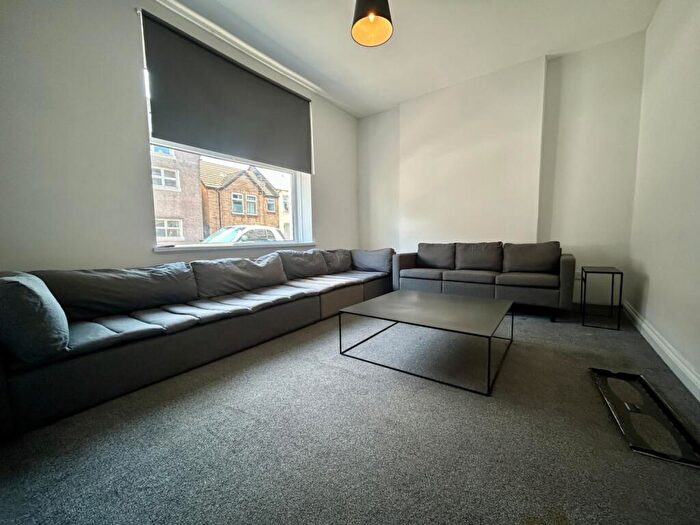 8 Bedroom Terraced House To Rent In Salisbury Road, Cathays, CF24