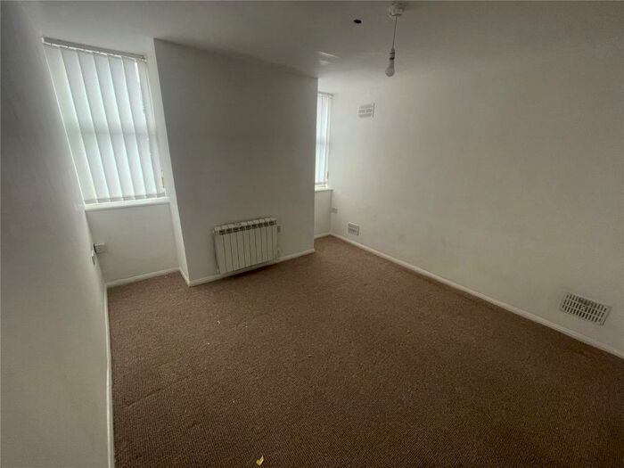 1 Bedroom Apartment To Rent In India House, - Stockport Road, Ashton-Under-Lyne, OL7