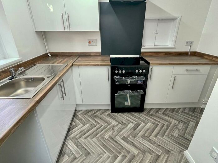 3 Bedroom House To Rent In Blenheim Way, Yaxley, Peterborough, PE7