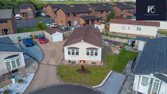 2 Bedroom Mobile/park Home For Sale In Oakwood Court, Stepps, G33