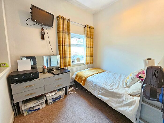 2 Bedroom Terraced House For Sale In Bromsgrove Road, Droitwich, Worcestershire, WR9