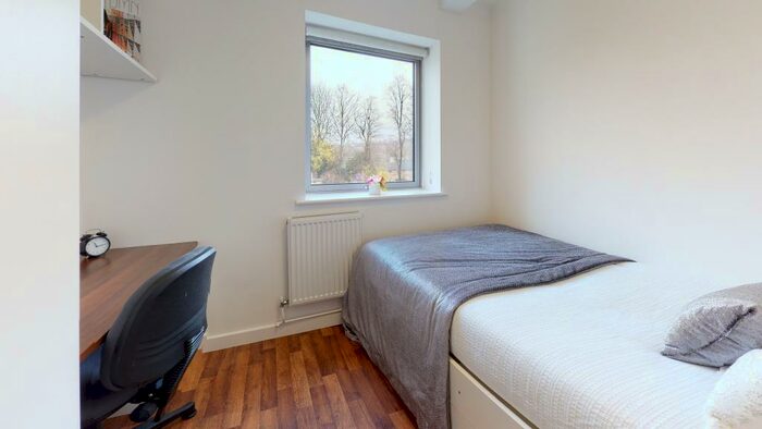 Apartment To Rent In Park Street, Luton, LU1