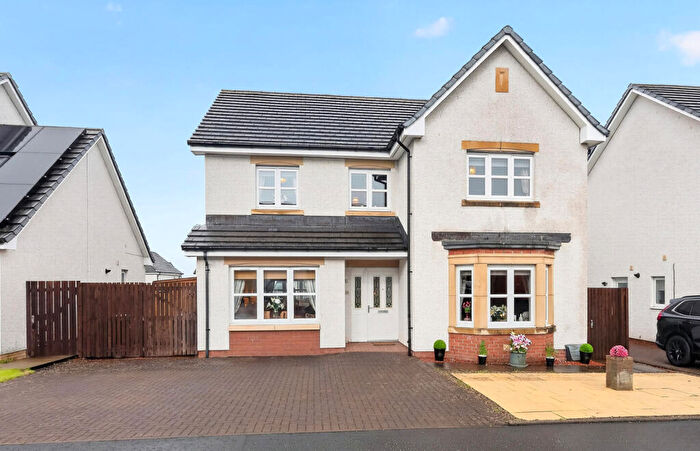 5 Bedroom Detached House For Sale In Raeswood Crescent, Glasgow, Lanarkshire, G53