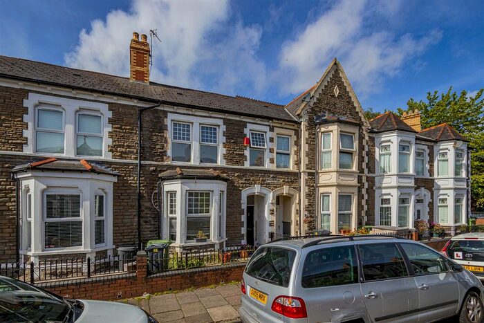 4 Bedroom Property To Rent In Machen Place, Cardiff, CF11