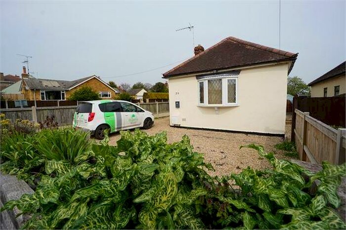 2 Bedroom Detached Bungalow To Rent In Fairhaven Avenue, West Mersea, CO5
