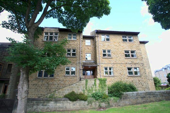 2 Bedroom Flat To Rent In Elmete Grange, Menston, Ilkley, West Yorkshire, LS29