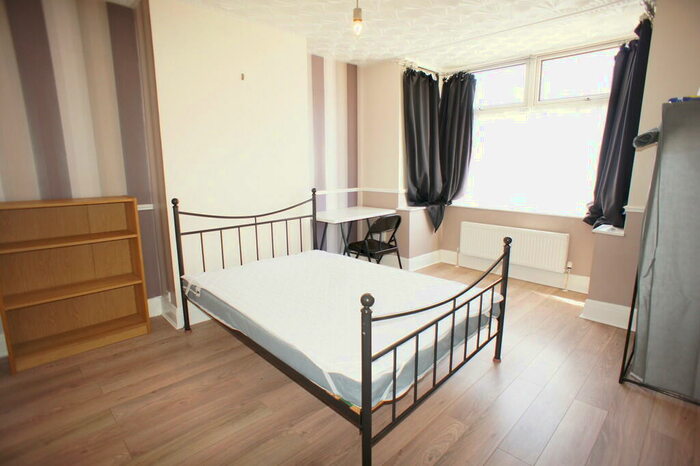 4 Bedroom Terraced House To Rent In Seventh Avenue, Filton, Bristol, BS7