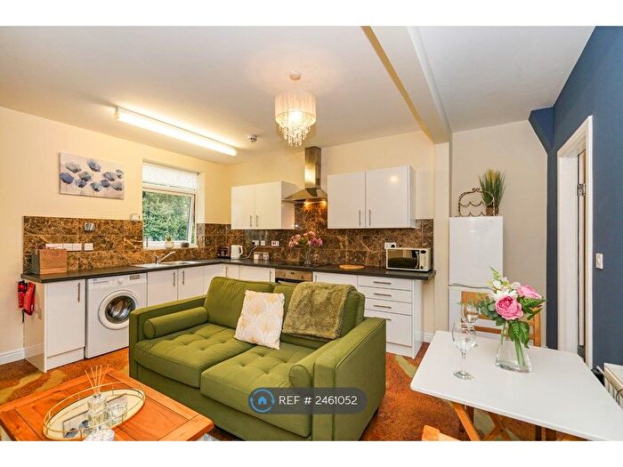 1 Bedroom Flat To Rent In Eccles Town Centre, Eccles, M30