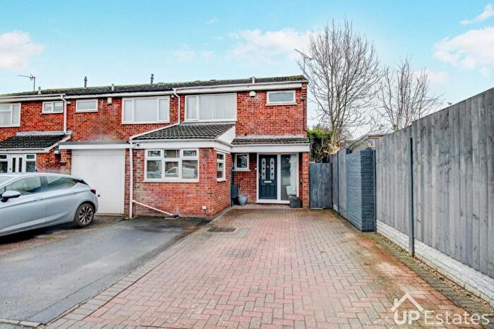 3 Bedroom End Of Terrace House For Sale In Blandford Drive, Walsgrave, Coventry, CV2