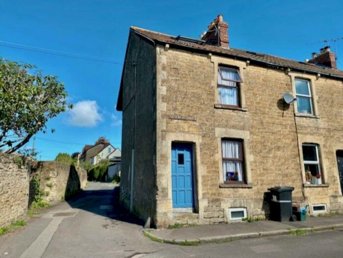 2 Bedroom End Of Terrace House To Rent In New Buildings, Frome, BA11