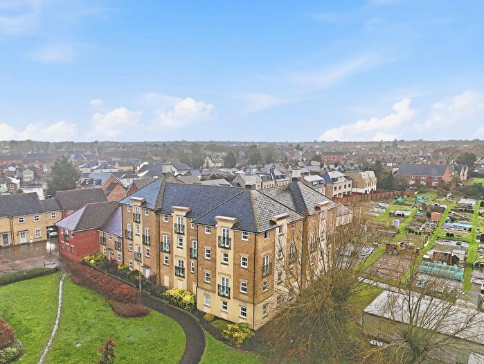 2 Bedroom Flat For Sale In Chelwater, Great Baddow, CM2