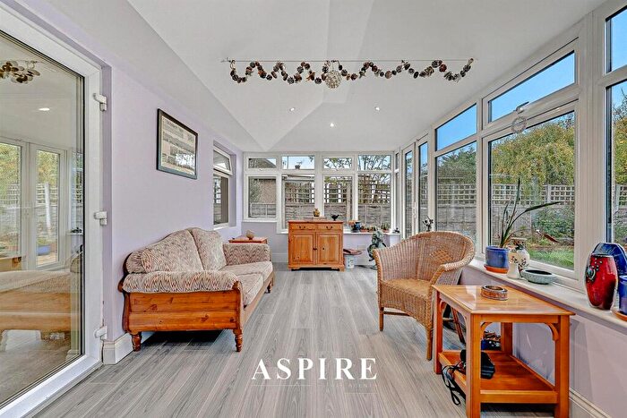 2 Bedroom Semi-Detached Bungalow For Sale In Video Presentation Inside - Oak Road, Canvey Island, SS8