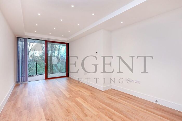 1 Bedroom Flat To Rent In George View, Knaresborough Drive, SW18