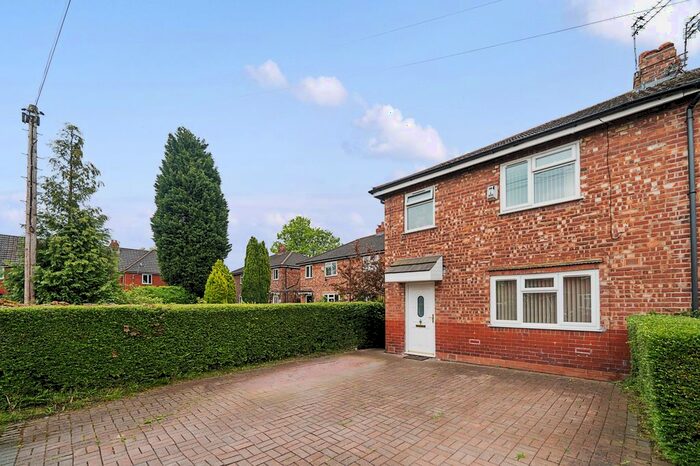 3 Bedroom Semi-Detached House To Rent In Omer Avenue, Manchester, M13