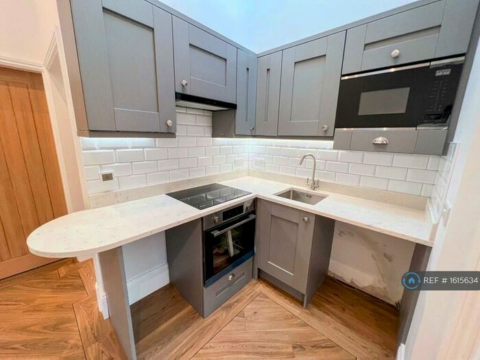 1 Bedroom Bungalow To Rent In Mulberry Green, Rossendale, BB4