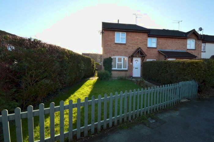 3 Bedroom Property To Rent In Tamworth Drive, Shaw, Swindon, SN5