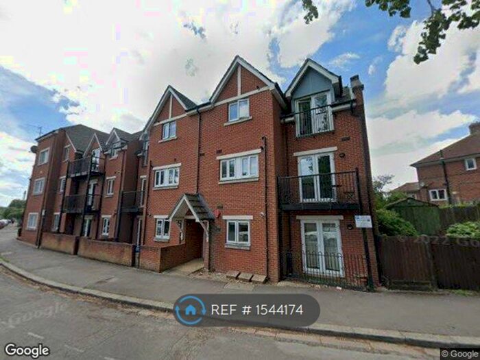 2 Bedroom Flat To Rent In Water Eaton Road, Oxford, OX2