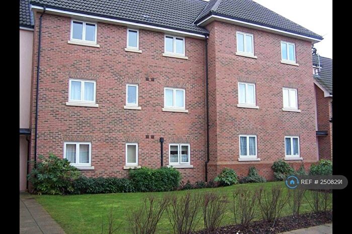 2 Bedroom Flat To Rent In Goodier Road, Chelmsford, CM1