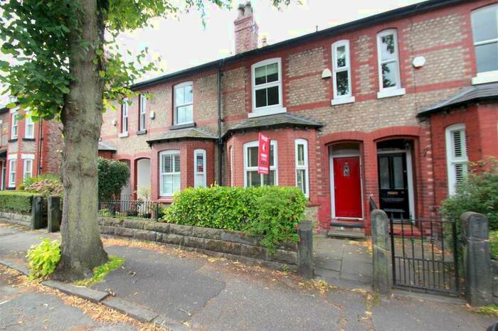 3 Bedroom Terraced House To Rent In Beech Road, Hale, WA15 9hx.