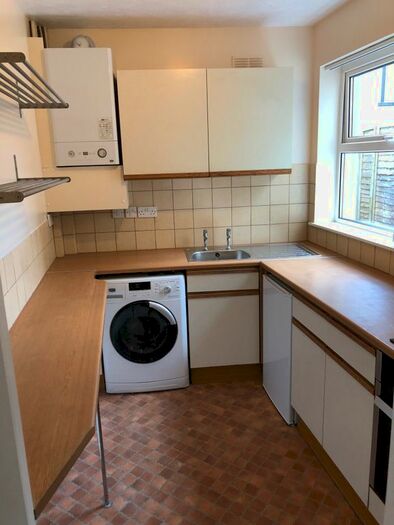 2 Bedroom Terraced House To Rent In Hebron Road, Bristol, BS3