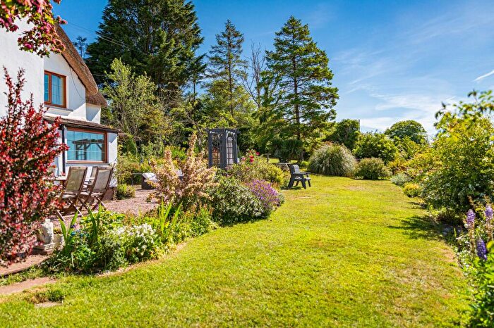 5 Bedroom Detached House For Sale In Near Crediton, EX17