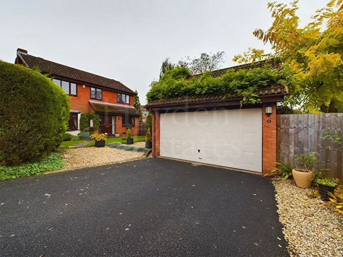 4 Bedroom Detached House For Sale In Serin Close, Kidderminster, DY10